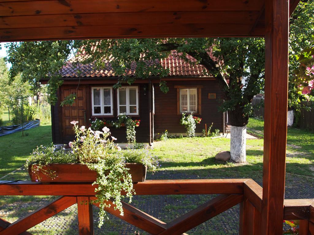 Domek Zapiecek Bialowieza Exterior foto